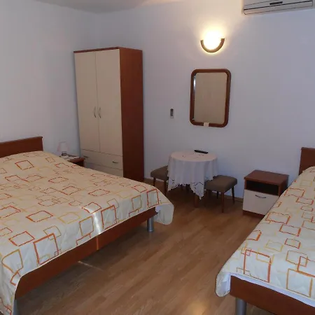 Apartment With A Parking Space Baska Voda, Makarska - 2609 *